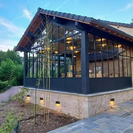 Üdülőközpont Bandiat Le Domaine